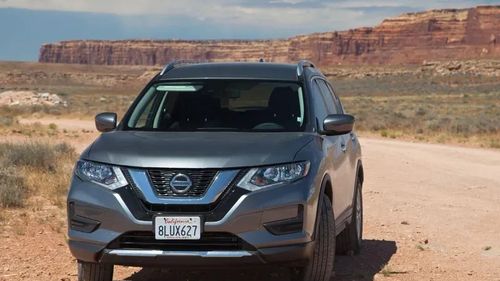 Get a Nissan Rogue With These Deals